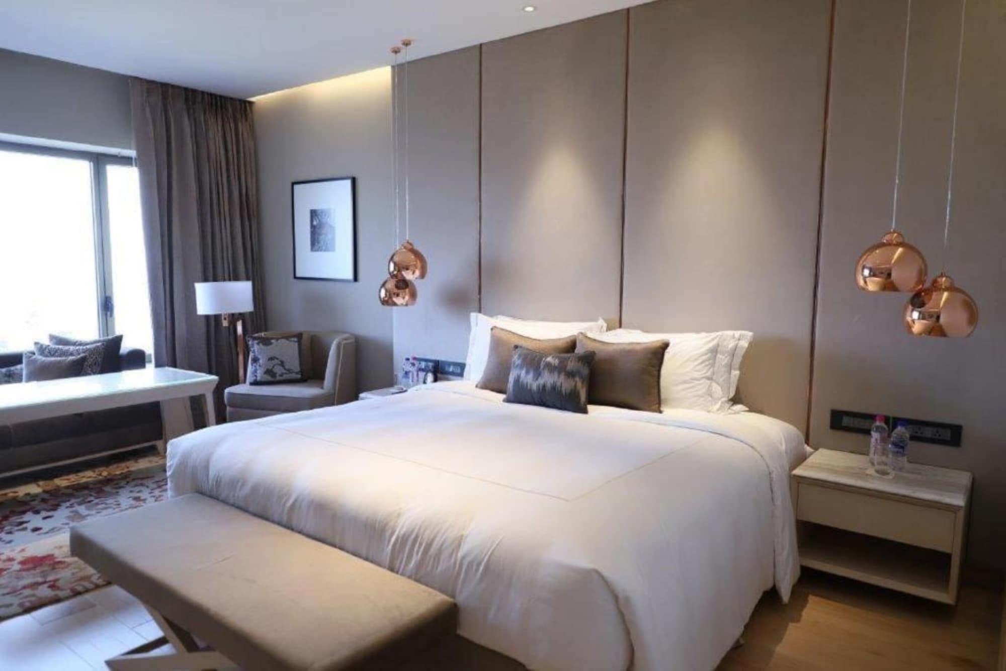 Taj Lands End Hotel Mumbai Exterior photo A bedroom at the hotel